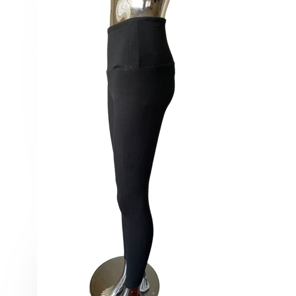 Black High Waist Victoria Secret Legging - Size S - Picture 2 of 6